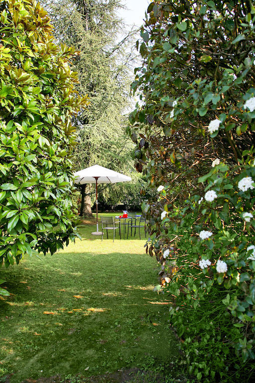 Bed and Breakfast Relais Bb Pacengo Lazise Exterior foto